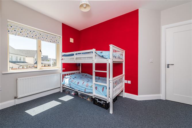 Photo 17 of 37 — 58 Finlay Park, Naas, Co. Kildare