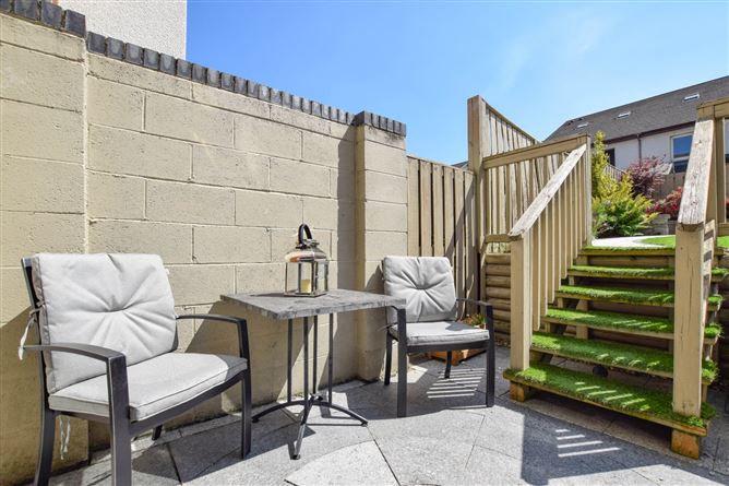 19 Belarmine Vale, Belarmine, Stepaside, Dublin 18