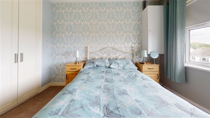 68 Balkill Park, Howth, Co. Dublin