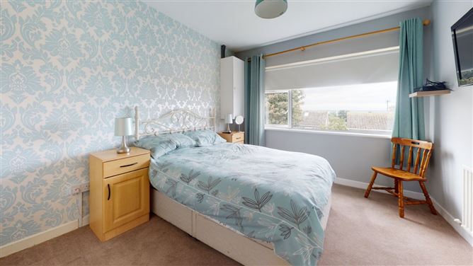 68 Balkill Park, Howth, Co. Dublin
