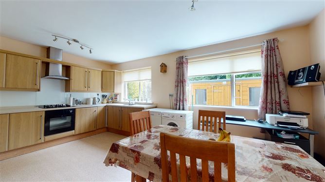 68 Balkill Park, Howth, Co. Dublin