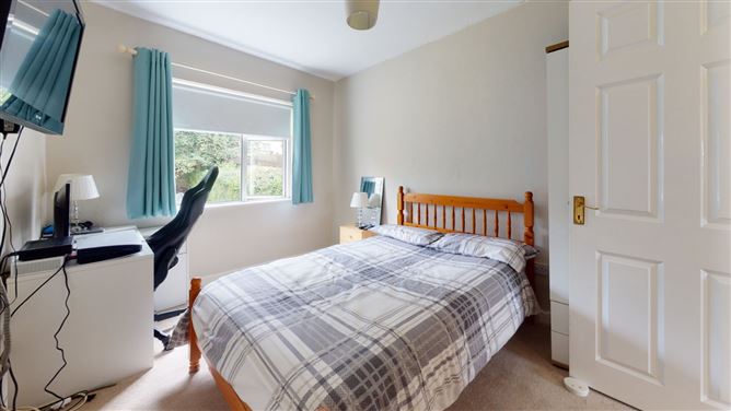 68 Balkill Park, Howth, Co. Dublin