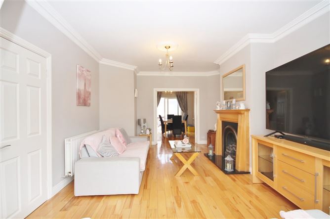 8 Ellensborough Meadow, Kiltipper, Tallaght, Dublin 24