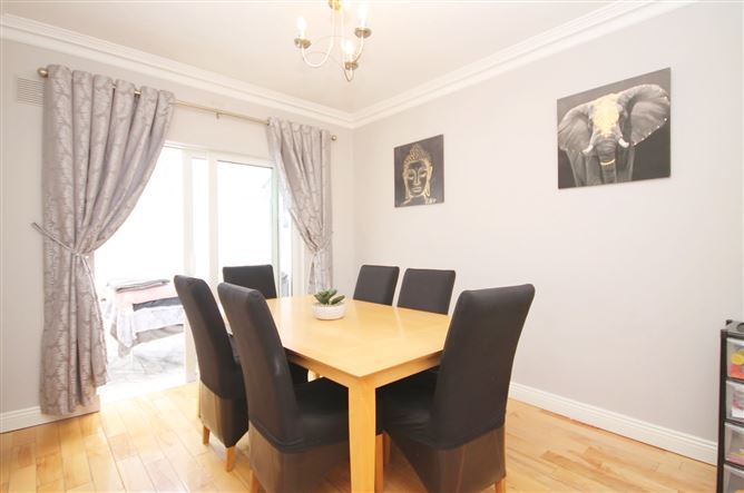 8 Ellensborough Meadow, Kiltipper, Tallaght, Dublin 24