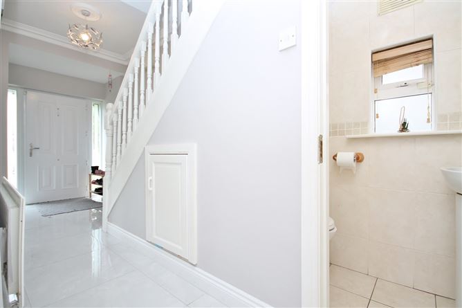 8 Ellensborough Meadow, Kiltipper, Tallaght, Dublin 24