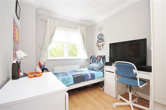 8 Ellensborough Meadow, Kiltipper, Tallaght, Dublin 24