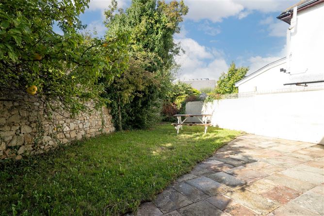 15b Trimleston Avenue, Booterstown, Co. Dublin