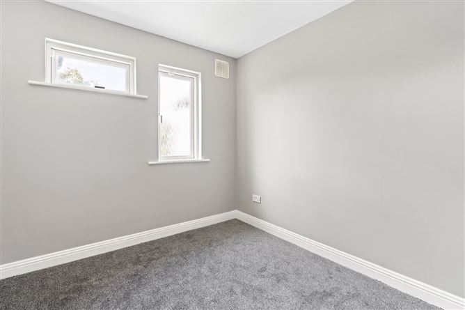 15b Trimleston Avenue, Booterstown, Co. Dublin