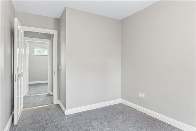 15b Trimleston Avenue, Booterstown, Co. Dublin