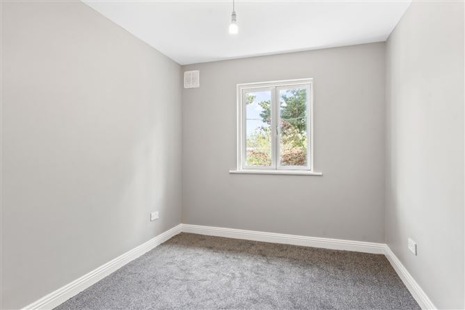 15b Trimleston Avenue, Booterstown, Co. Dublin