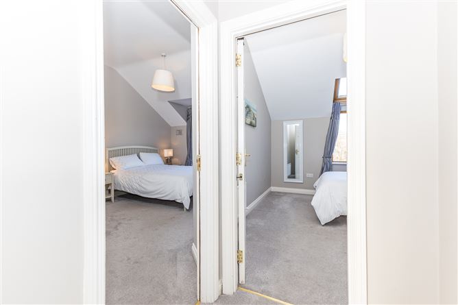 32 Mountfield Park, Malahide, County Dublin
