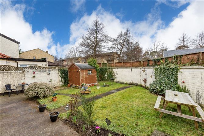 12 Coultry Avenue, Santry Avenue, Dublin 9