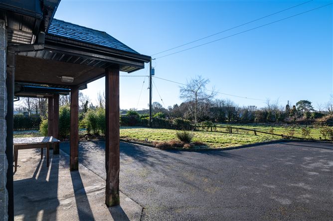Stone House, Kilcloony, Ballinasloe, Galway
