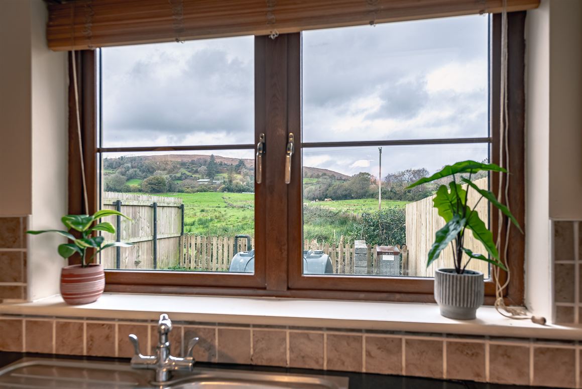 8 Fuschia Court, Pairc Na Gloine, Kenmare, Co. Kerry 8 Fuschia Court, Pairc Na Gloine, Kenmare, Co. Kerry