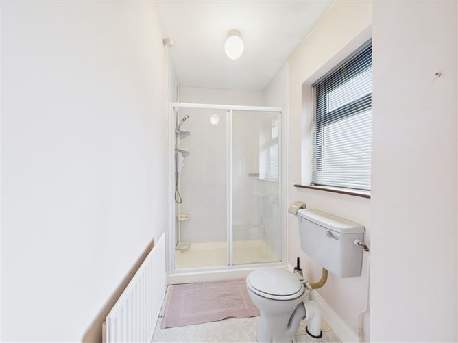 21 Brookville, Lahinch Road, Ennis, Co. Clare