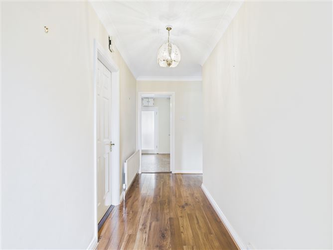 21 Brookville, Lahinch Road, Ennis, Co. Clare