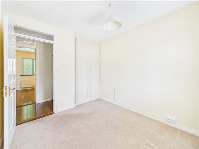 21 Brookville, Lahinch Road, Ennis, Co. Clare
