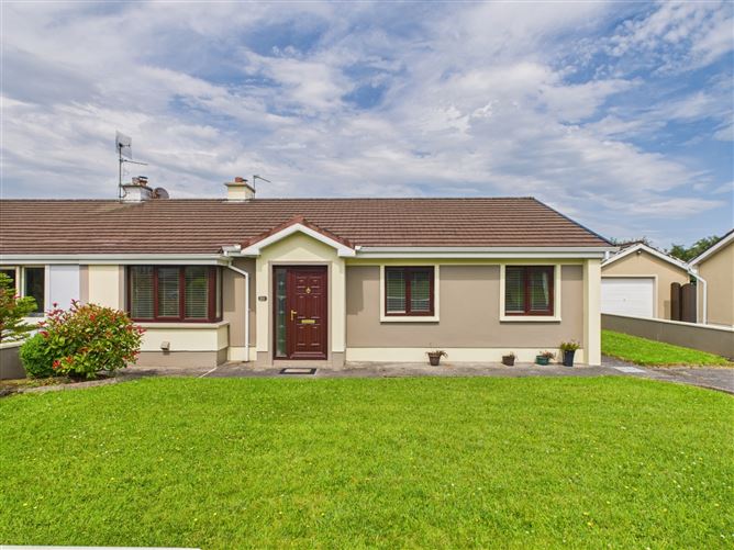 21 Brookville, Lahinch Road, Ennis, Co. Clare
