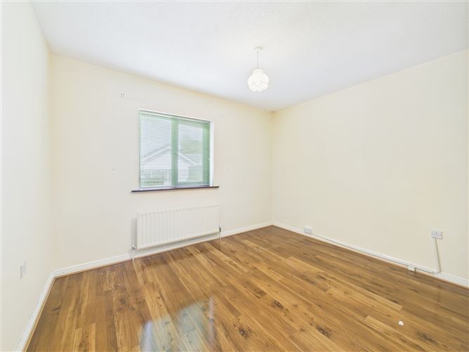 21 Brookville, Lahinch Road, Ennis, Co. Clare