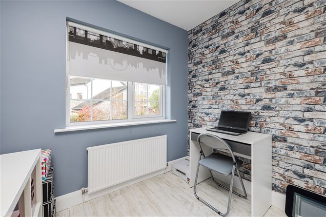 69 Cherrington Road, Dublin 18, Dublin 18