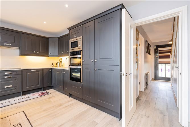 69 Cherrington Road, Dublin 18, Dublin 18