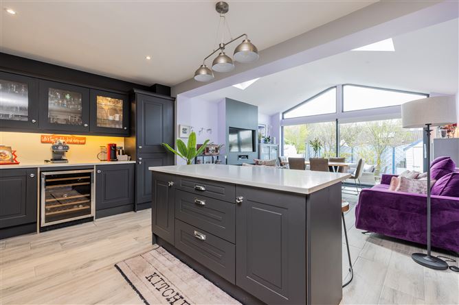 69 Cherrington Road, Dublin 18, Dublin 18