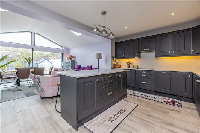 69 Cherrington Road, Dublin 18, Dublin 18