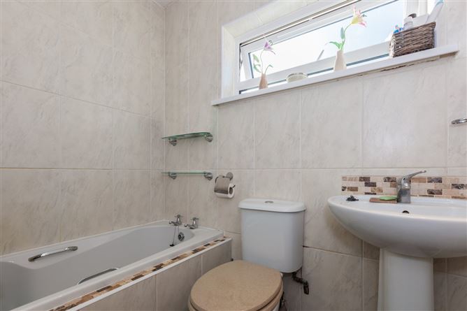 56 Wyteleaf Grove, The Donahies, Donaghmede, Dublin 13