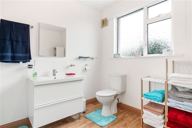 120 Foxrock Grove, Foxrock, Dublin 18