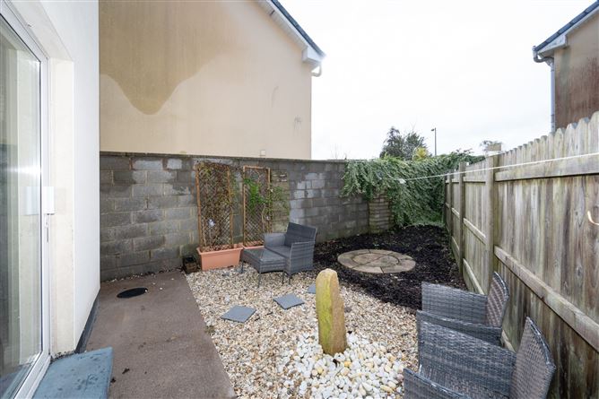 8 Beechwood Court, Cluainard, Newtown, Cobh, Cork