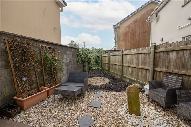 8 Beechwood Court, Cluainard, Newtown, Cobh, Cork