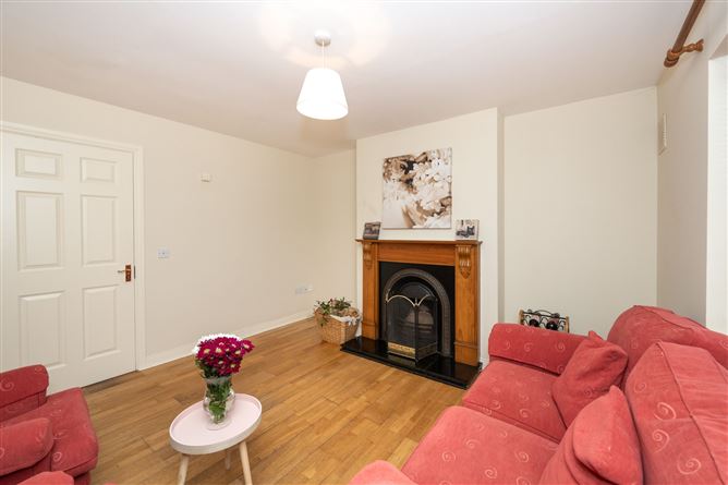 8 Beechwood Court, Cluainard, Newtown, Cobh, Cork