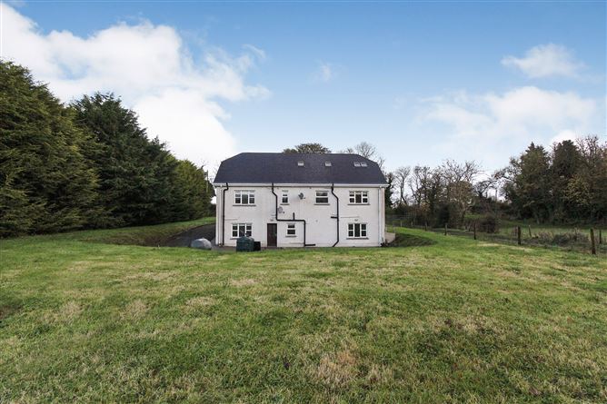 Knocktemple, Virginia, Co.Cavan.