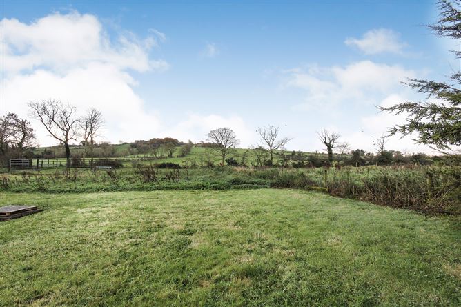Knocktemple, Virginia, Co.Cavan.