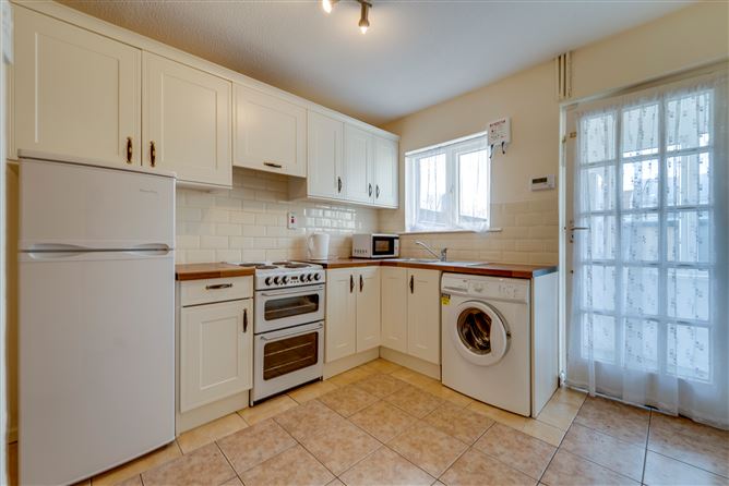 24 Church Grove, Aylesbury,   Dublin 24