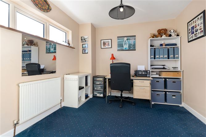 3 Strand Mews, Lea Road, Sandymount, Dublin 4