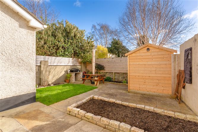 3 Strand Mews, Lea Road, Sandymount, Dublin 4