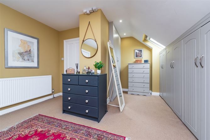 2 Calverstown Place, Calverstown, Kilcullen, Co. Kildare. 