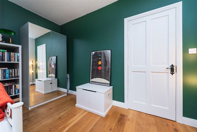 2 Calverstown Place, Calverstown, Kilcullen, Co. Kildare. 