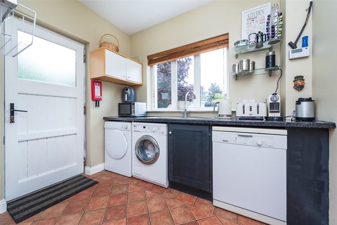 2 Calverstown Place, Calverstown, Kilcullen, Co. Kildare. 