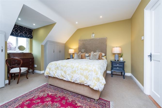 2 Calverstown Place, Calverstown, Kilcullen, Co. Kildare. 
