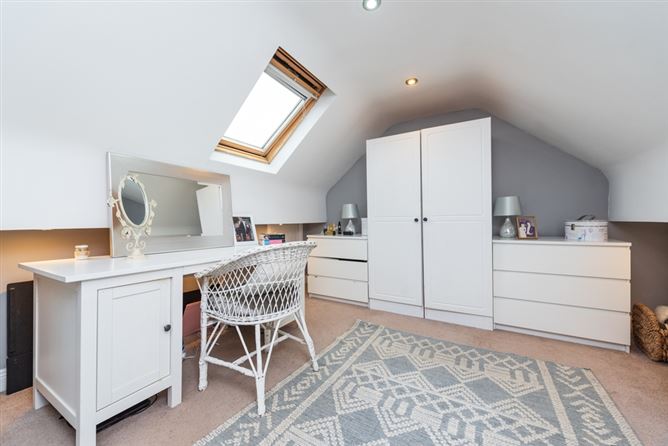 2 Calverstown Place, Calverstown, Kilcullen, Co. Kildare. 