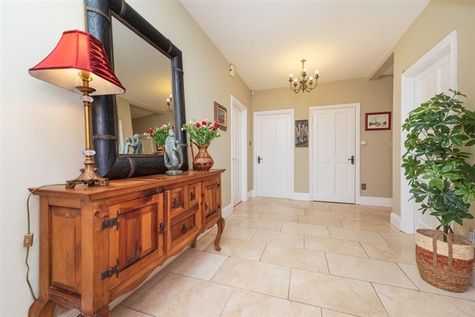 2 Calverstown Place, Calverstown, Kilcullen, Co. Kildare. 