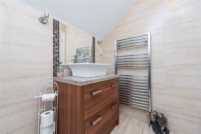 2 Calverstown Place, Calverstown, Kilcullen, Co. Kildare. 