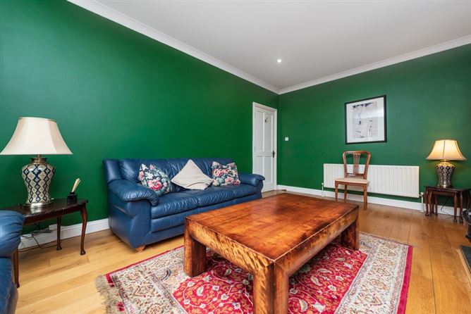 2 Calverstown Place, Calverstown, Kilcullen, Co. Kildare. 