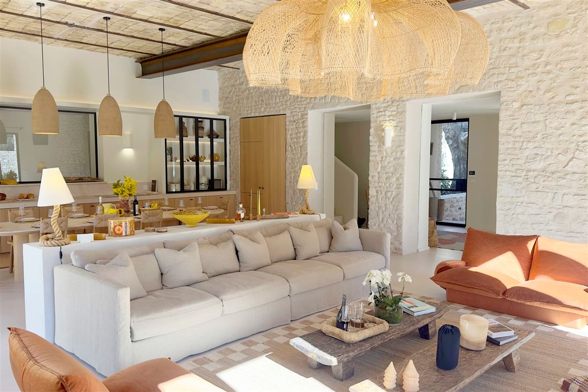 Riverside Luxury,Fontaine-de-Vaucluse,Provence-Alps-French Riviera,France