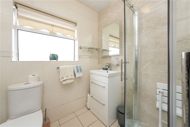 170 St.Peters Road, Walkinstown, Dublin 12, D12 W7X2