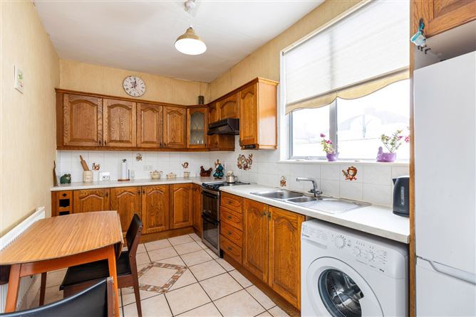 Photo 9 of 19 — 96 Mount Prospect Avenue, Clontarf, Dublin 3
