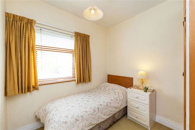 Photo 12 of 19 — 96 Mount Prospect Avenue, Clontarf, Dublin 3