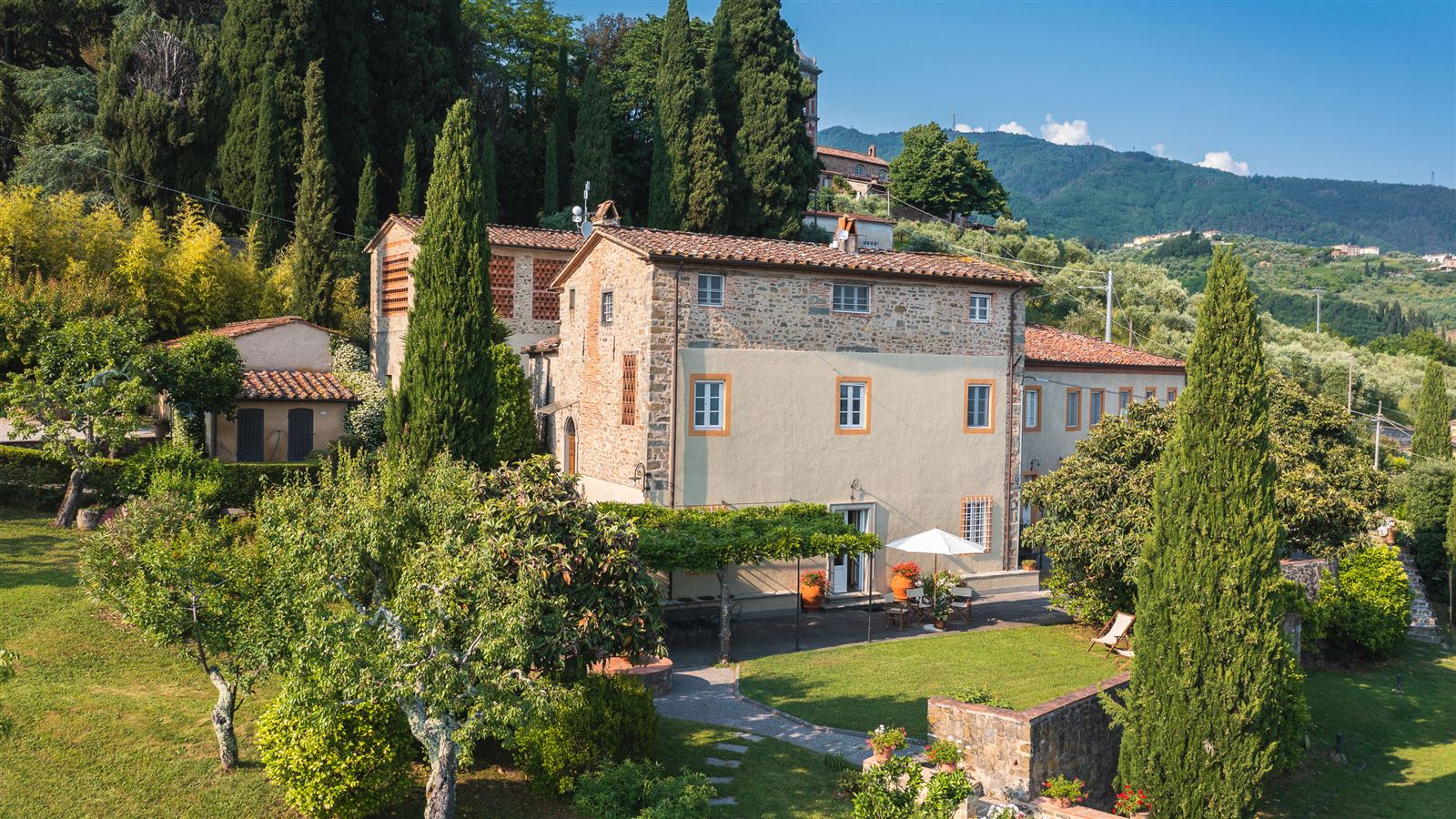 Photo 1 of 10 — Like A Fine Merlot,Ciciana,Tuscany,Italy